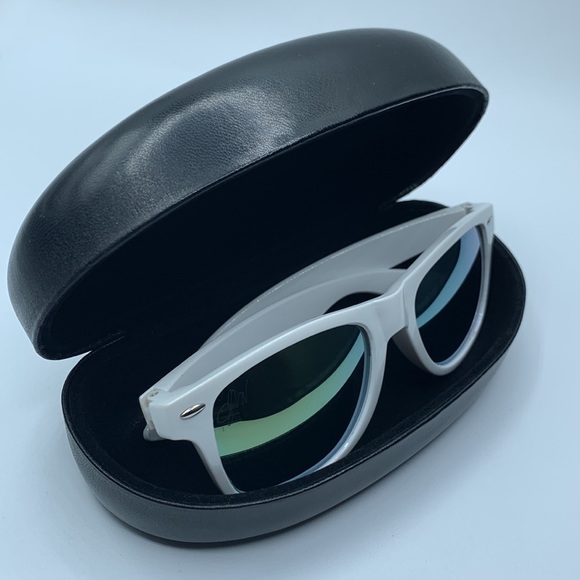 Jake Paul Merch Sunglasses - Picture 15 of 15